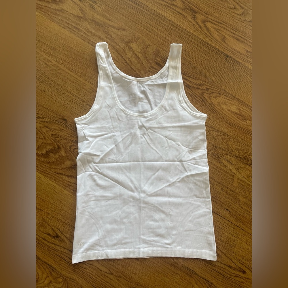 Lululemon Ribbed Tank - White - Size 8 - Like New!